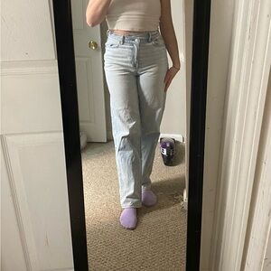 American Eagle Strigid Crosswaisted Jeans, size 4